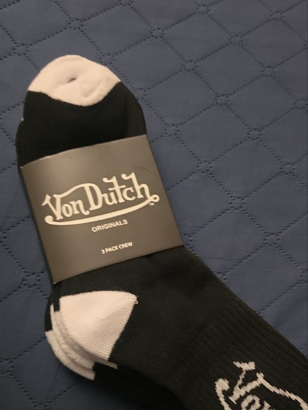 Von Dutch Black and White Logo 3 Pair Crew Socks - Picture 9 of 9